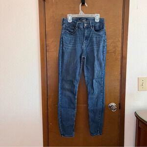 Calvin Klein Skinny Medium Wash Jeans Size 4